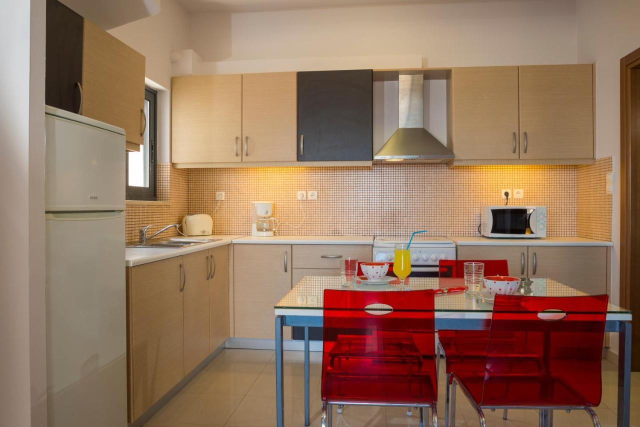 Caravella Luxury Apartments ปาไลโอโกรา ภายนอก รูปภาพ