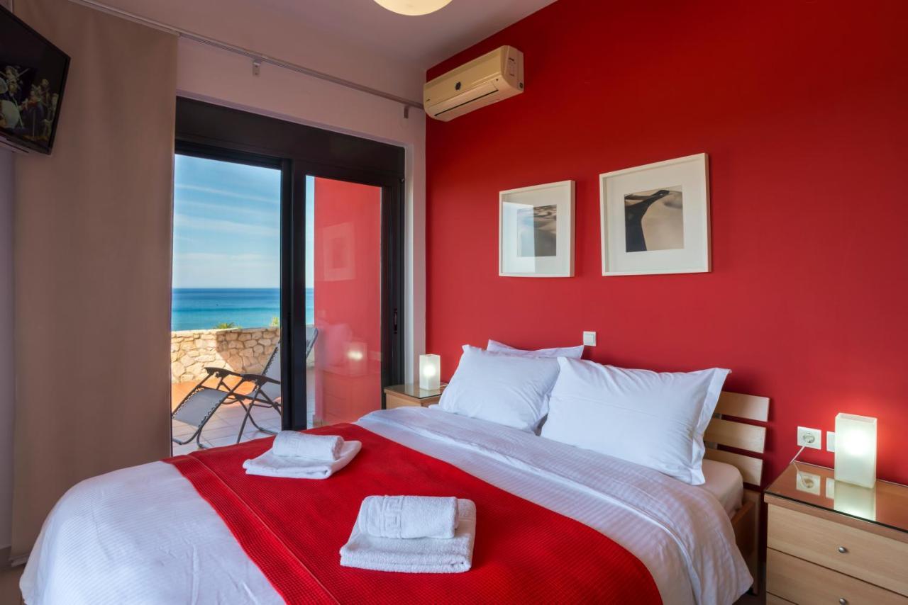 Caravella Luxury Apartments ปาไลโอโกรา ภายนอก รูปภาพ