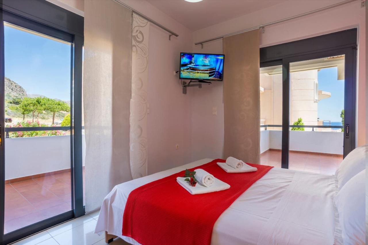 Caravella Luxury Apartments ปาไลโอโกรา ภายนอก รูปภาพ