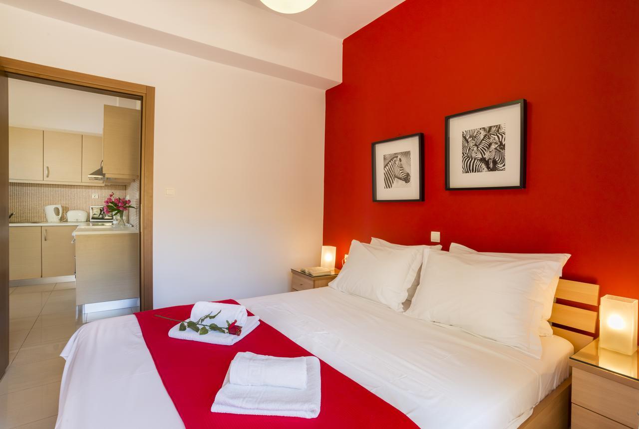 Caravella Luxury Apartments ปาไลโอโกรา ภายนอก รูปภาพ